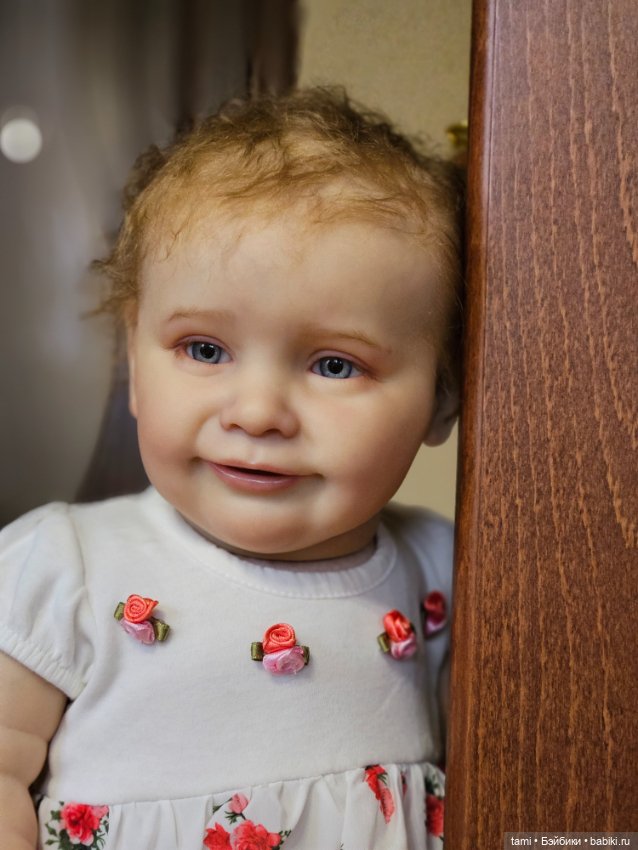 Зоечка у елочки — Куклы Реборн (Reborn): домашние фото