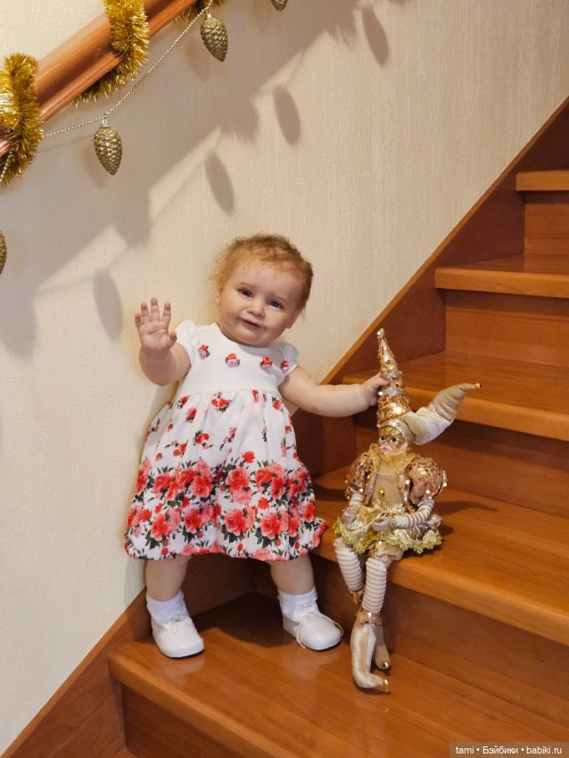 Зоечка у елочки — Куклы Реборн (Reborn): домашние фото
