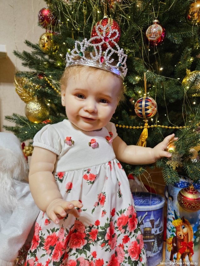 Зоечка у елочки — Куклы Реборн (Reborn): домашние фото