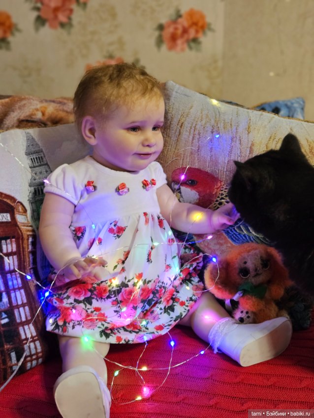 Зоечка у елочки — Куклы Реборн (Reborn): домашние фото