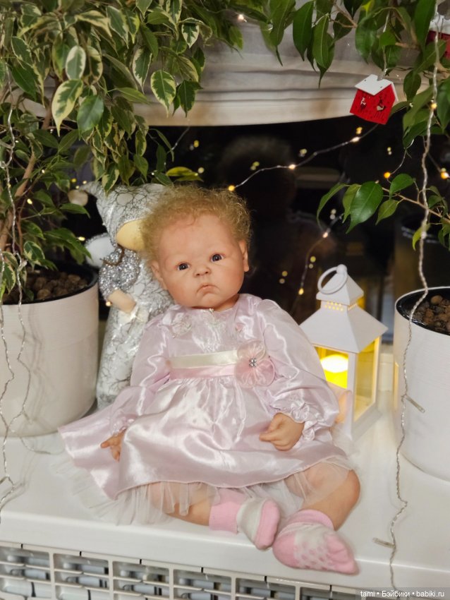 Зоечка у елочки — Куклы Реборн (Reborn): домашние фото