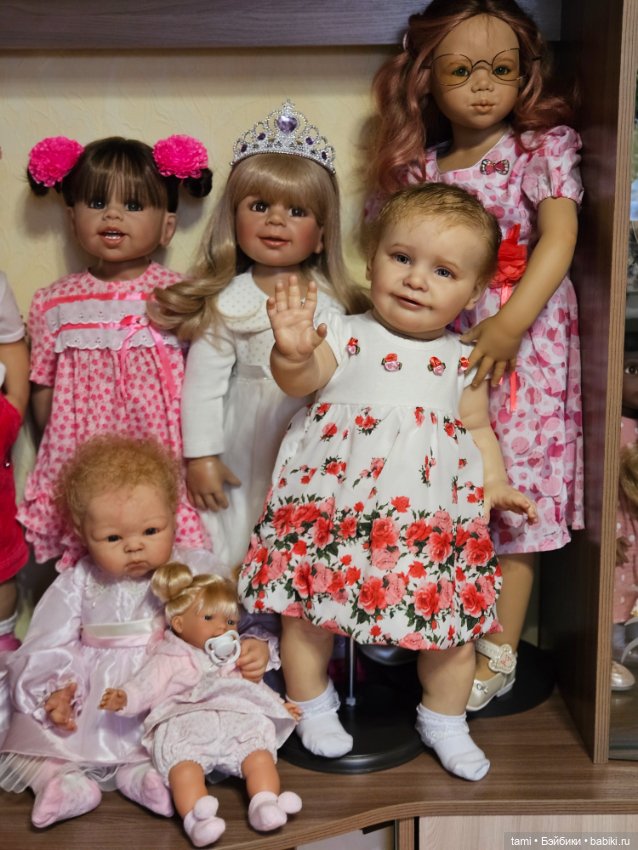 Зоечка у елочки — Куклы Реборн (Reborn): домашние фото