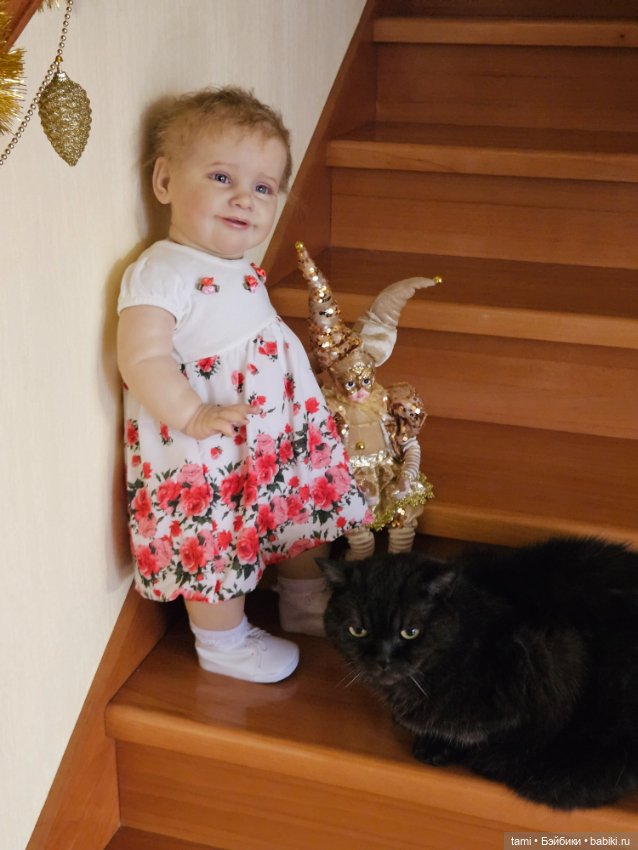 Зоечка у елочки — Куклы Реборн (Reborn): домашние фото