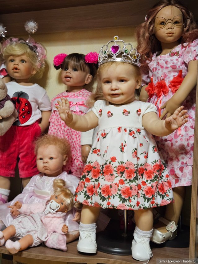 Зоечка у елочки — Куклы Реборн (Reborn): домашние фото