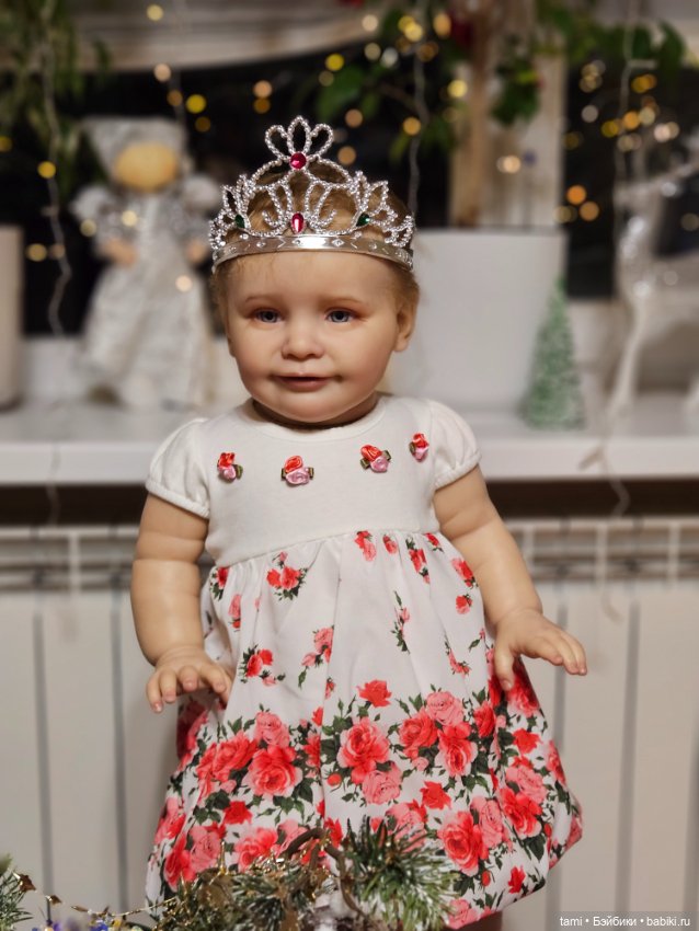 Зоечка у елочки — Куклы Реборн (Reborn): домашние фото