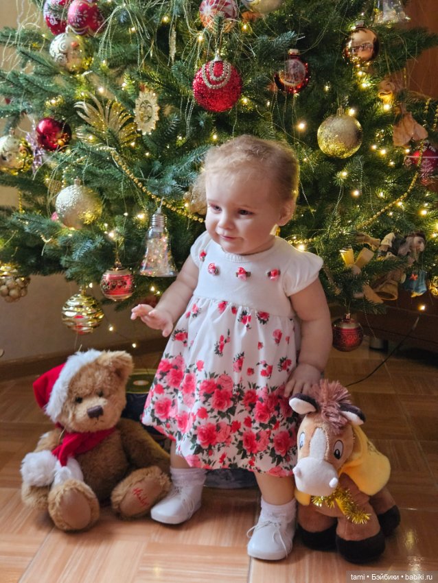 Зоечка у елочки — Куклы Реборн (Reborn): домашние фото