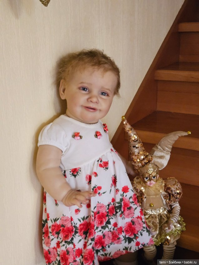 Зоечка у елочки — Куклы Реборн (Reborn): домашние фото