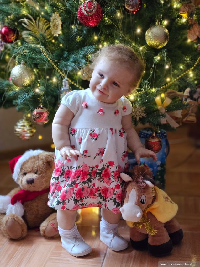 Зоечка у елочки — Куклы Реборн (Reborn): домашние фото