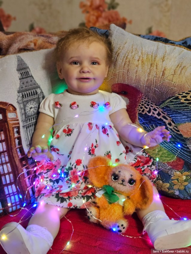 Зоечка у елочки — Куклы Реборн (Reborn): домашние фото