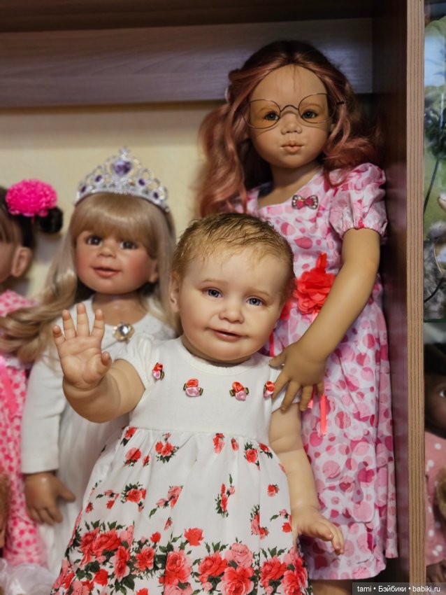 Зоечка у елочки — Куклы Реборн (Reborn): домашние фото