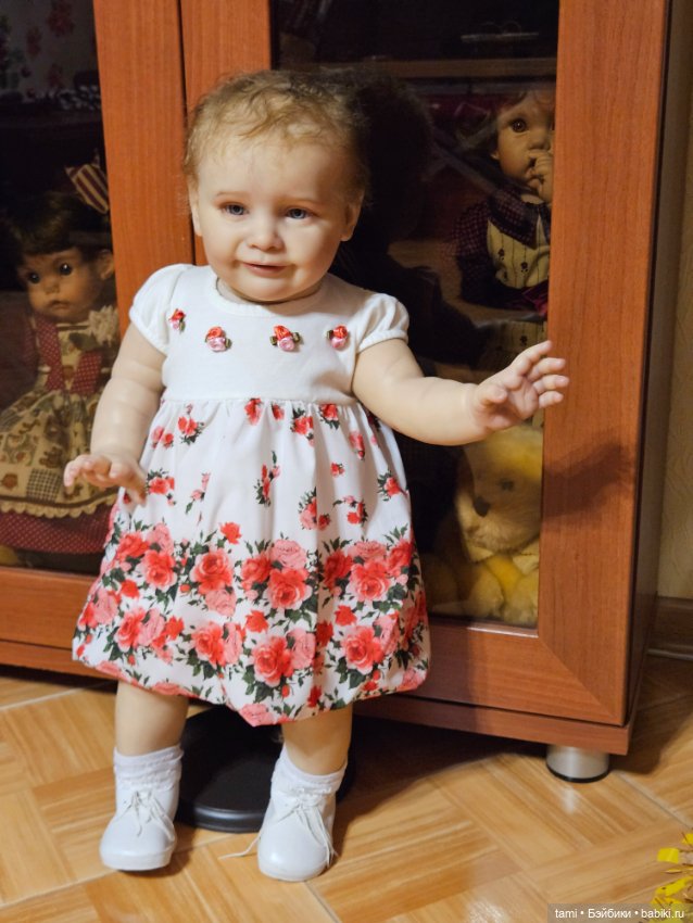 Зоечка у елочки — Куклы Реборн (Reborn): домашние фото