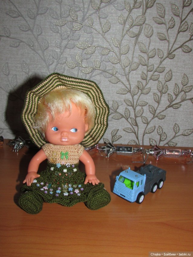 Авторский вязаный наряд\комплект с шляпой "Цветочная Фея-2" на кукол ГДР Кисс Ми \ Kiss Me