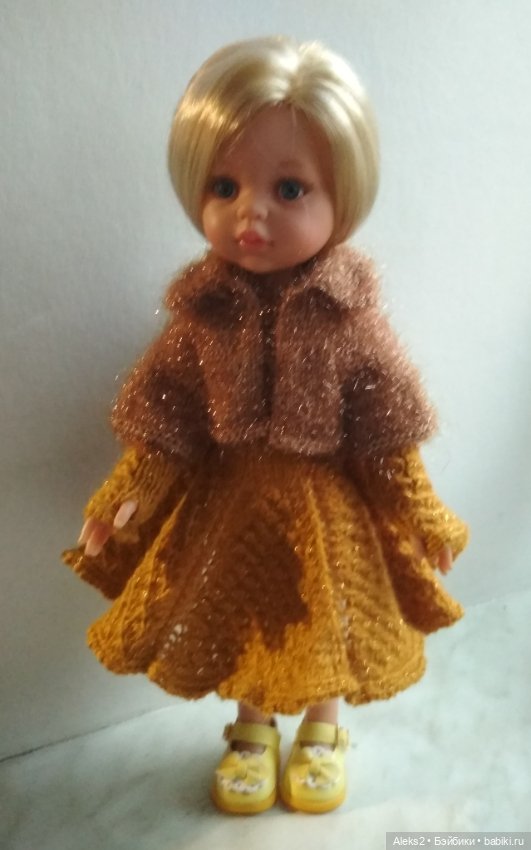 Со старым Новым Годом или новогодний наряд для куклы Клаудии Паола Рейна, Paola Reina