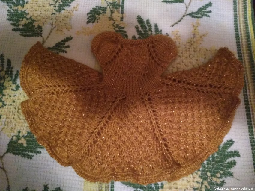 Со старым Новым Годом или новогодний наряд для куклы Клаудии Паола Рейна, Paola Reina (фото 2)