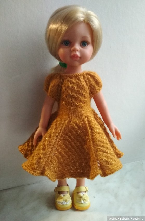 Со старым Новым Годом или новогодний наряд для куклы Клаудии Паола Рейна, Paola Reina (фото 7)