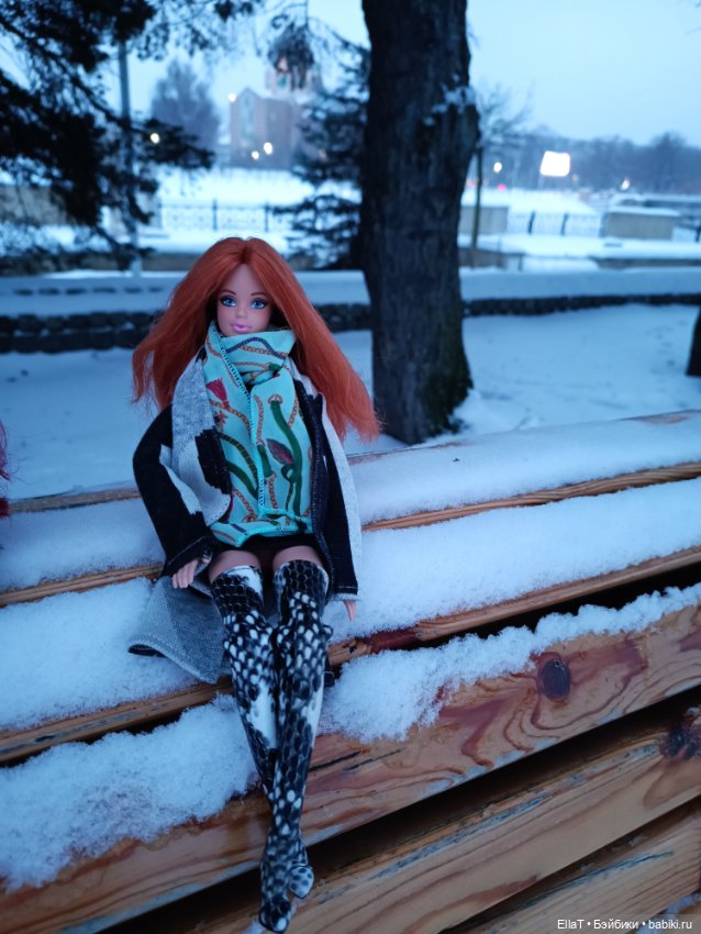 Под ёлочкой🎄 — Куклы Barbie (Барби): Looks (фото 4)