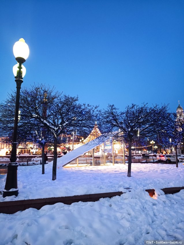 Под ёлочкой🎄 — Куклы Barbie (Барби): Looks