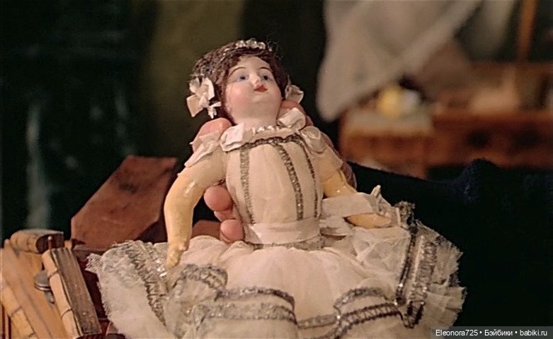 Антикварные куклы в фильме "Мари - кукла" (фото 4)