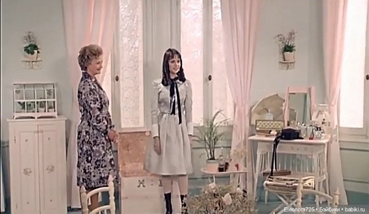 Антикварные куклы в фильме "Мари - кукла"