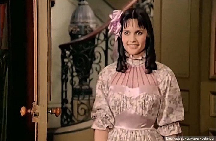 Антикварные куклы в фильме "Мари - кукла"