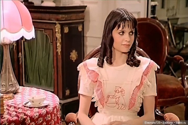 Антикварные куклы в фильме "Мари - кукла"