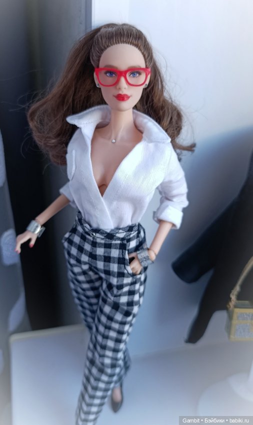 Ванесса офисный планктон или же элегантность:) (фото 5)