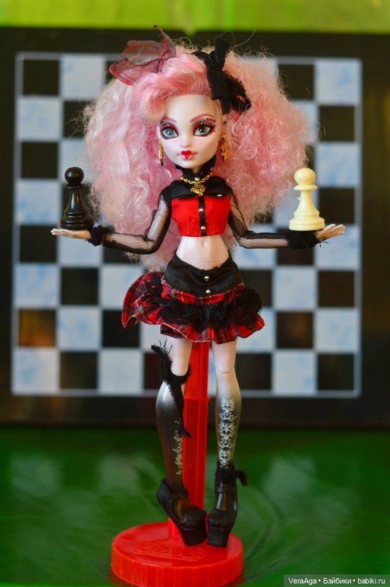 Купид от Monster High: любовь по принуждению) (фото 9)