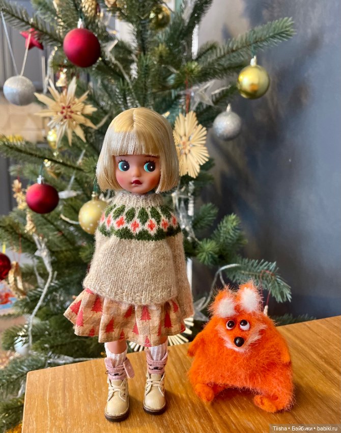 Ну Лиса — Куклы Strawberry Planet: Redberry (фото 7)