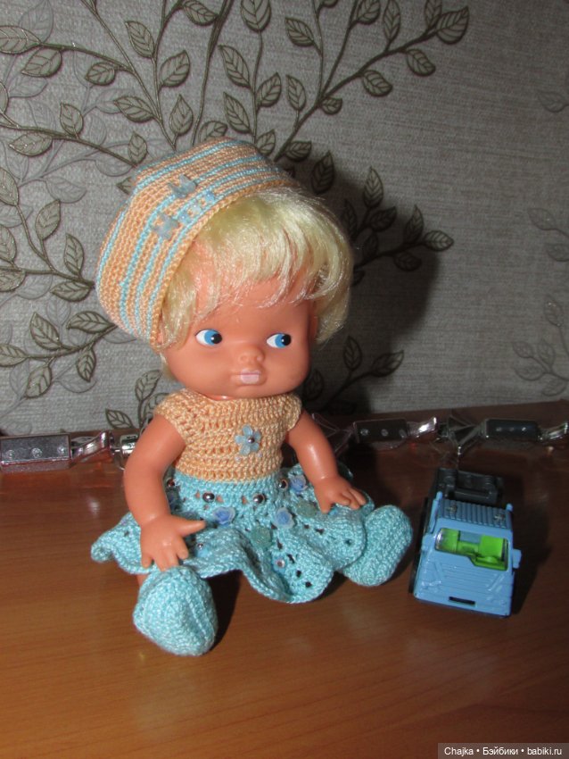 Авторский вязаный наряд\комплект с шапочкой "Цветочная Фея-3" на кукол ГДР Кисс Ми \ Kiss Me