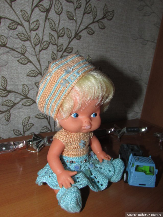 Авторский вязаный наряд\комплект с шапочкой "Цветочная Фея-3" на кукол ГДР Кисс Ми \ Kiss Me