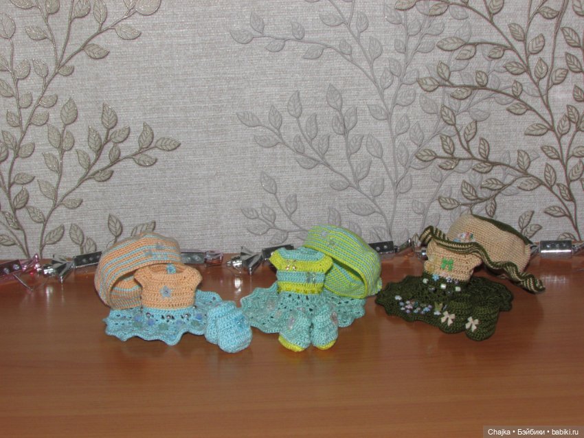 Авторский вязаный наряд\комплект с шапочкой "Цветочная Фея-3" на кукол ГДР Кисс Ми \ Kiss Me