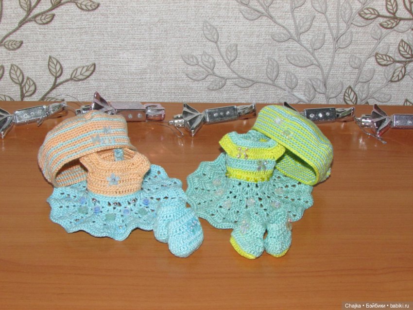 Авторский вязаный наряд\комплект с шапочкой "Цветочная Фея-3" на кукол ГДР Кисс Ми \ Kiss Me