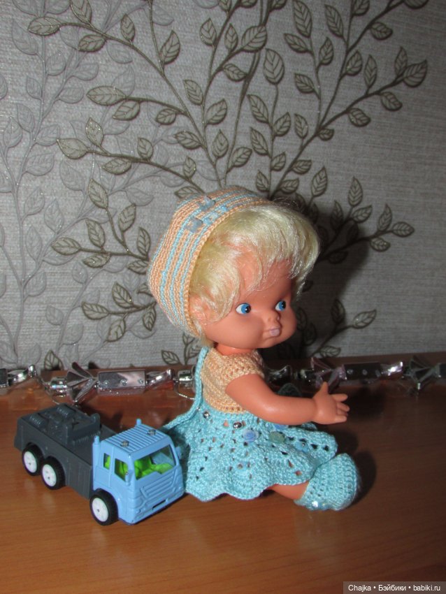 Авторский вязаный наряд\комплект с шапочкой "Цветочная Фея-3" на кукол ГДР Кисс Ми \ Kiss Me