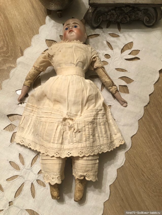 Антикварная незнакомка — Опознание антикварных кукол: поиск по клейму (фото 4)