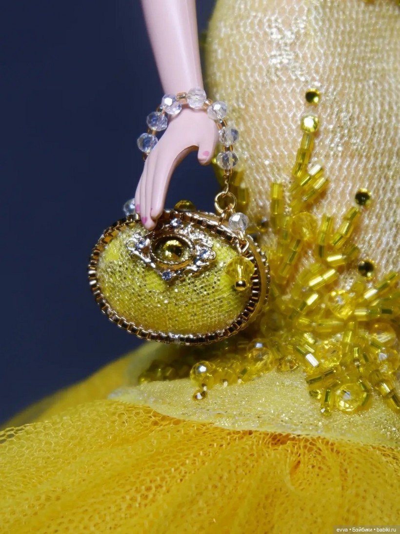 Красотка в желтом — Куклы Barbie (Барби): Looks (фото 3)