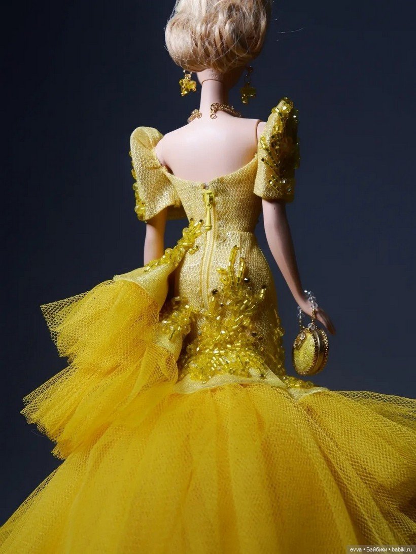 Красотка в желтом — Куклы Barbie (Барби): Looks (фото 6)