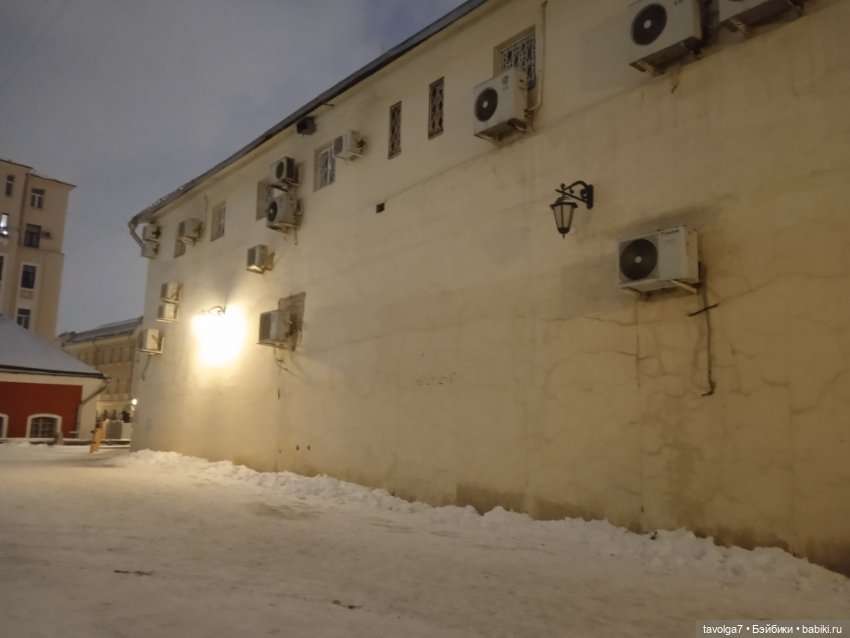 Rainbow High Junior Skyler мастерская и Замоскворечье