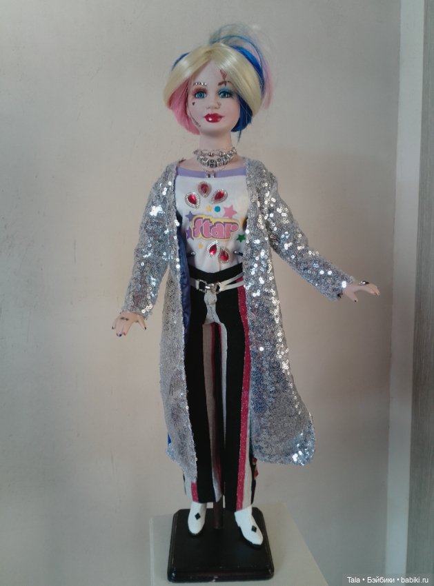 Харли Квинн (образ героини из Хищных птиц) (фото 4)