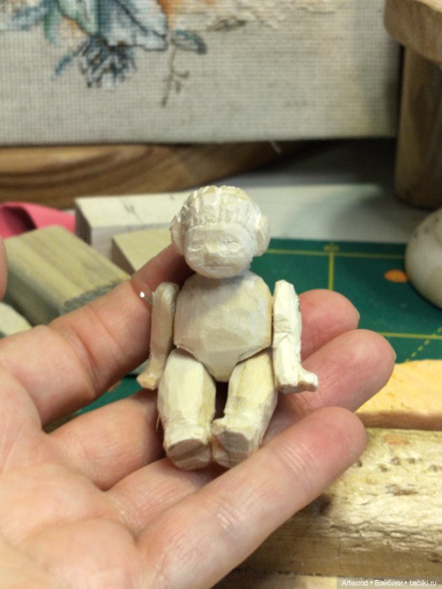 Миниатюра — Авторские куклы из дерева (фото 4)