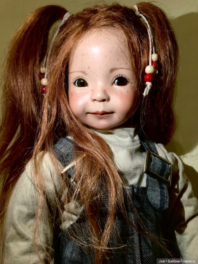 Куколки собираются на выставку