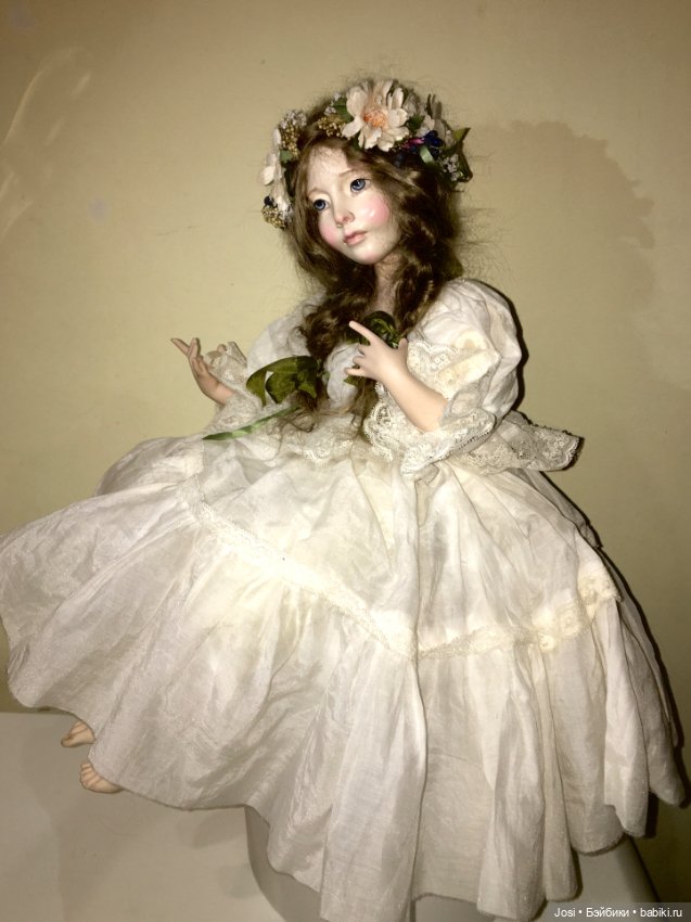 Куколки собираются на выставку