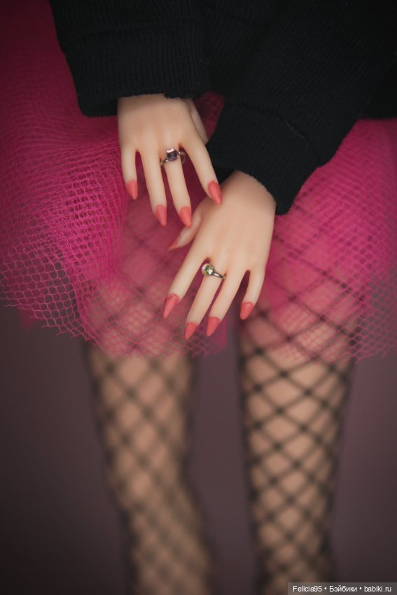 Agnes Von Weiss and Avril Lavinge (фото 4)