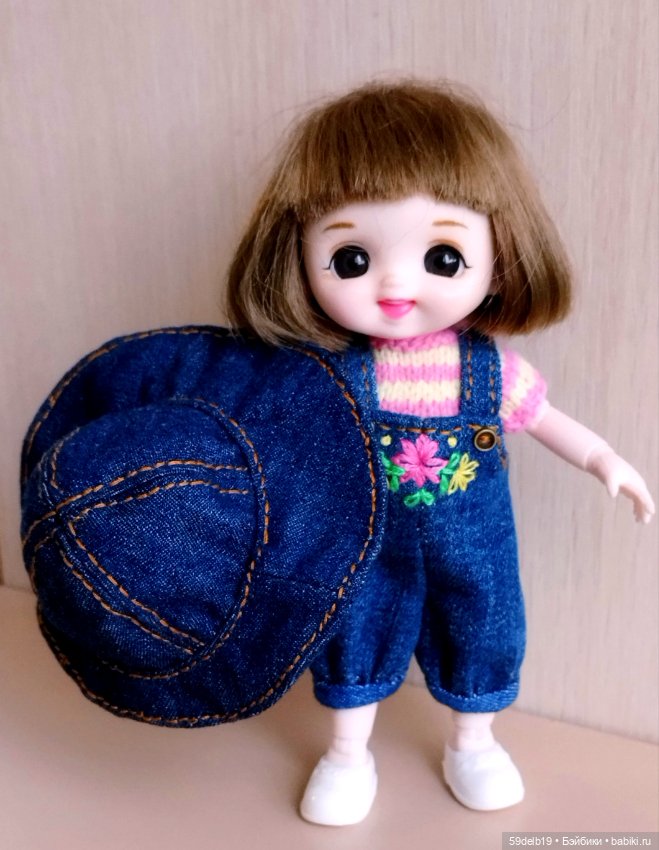 Новый джинсовый наряд для баболи Маи