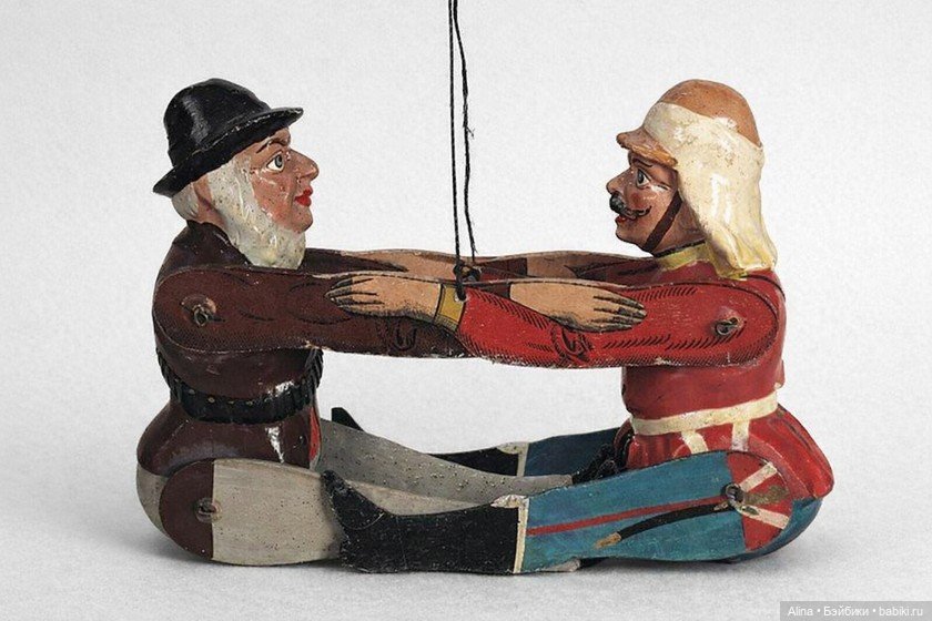 «Борцы» из Зоннеберга — Антикварные игрушки и домики: елочные украшения