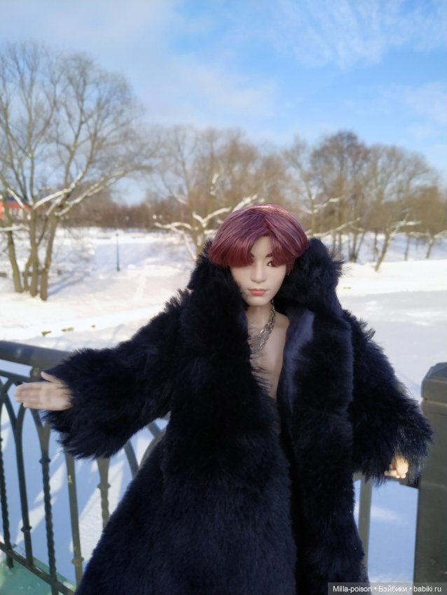 Зимняя прогулка Чонгука 2 (фото 9)