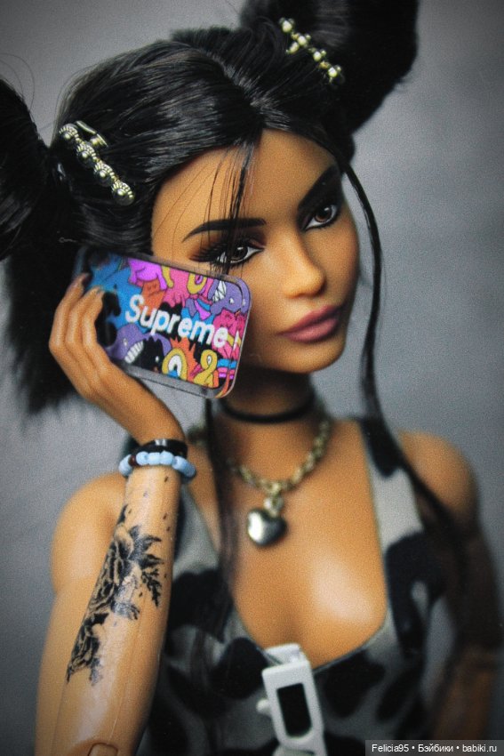 Lina вдохновлённая y2k стилем (фото 6)