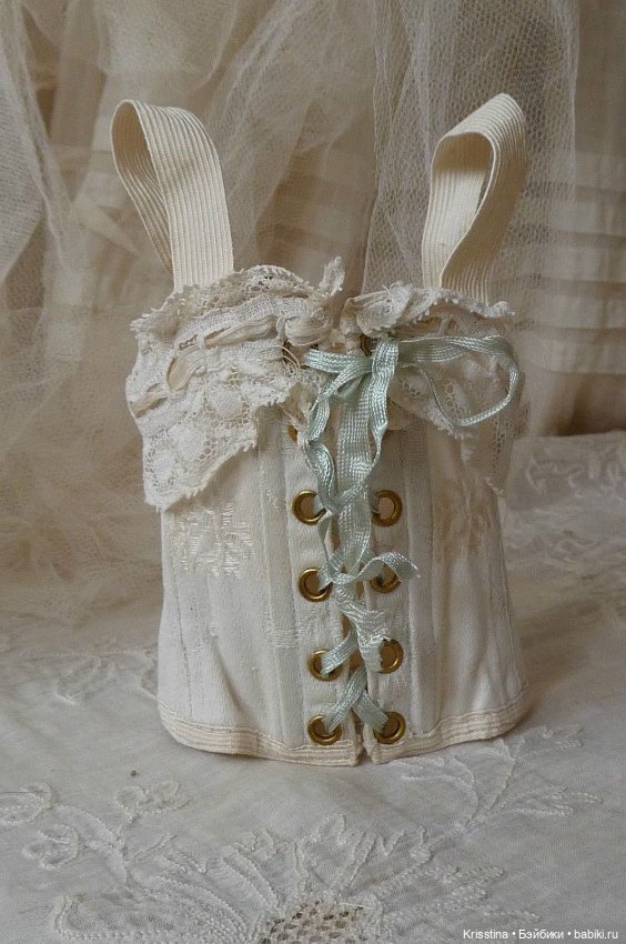 Нижнее бельё и обувь для антикварных кукол (фото 7)