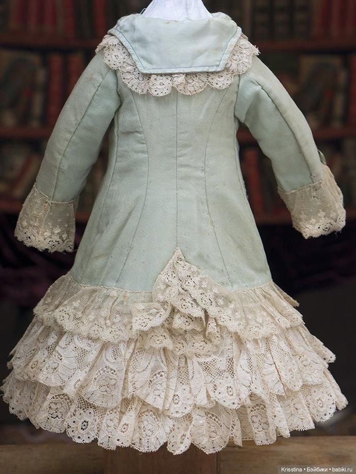 Наряды для антикварных кукол