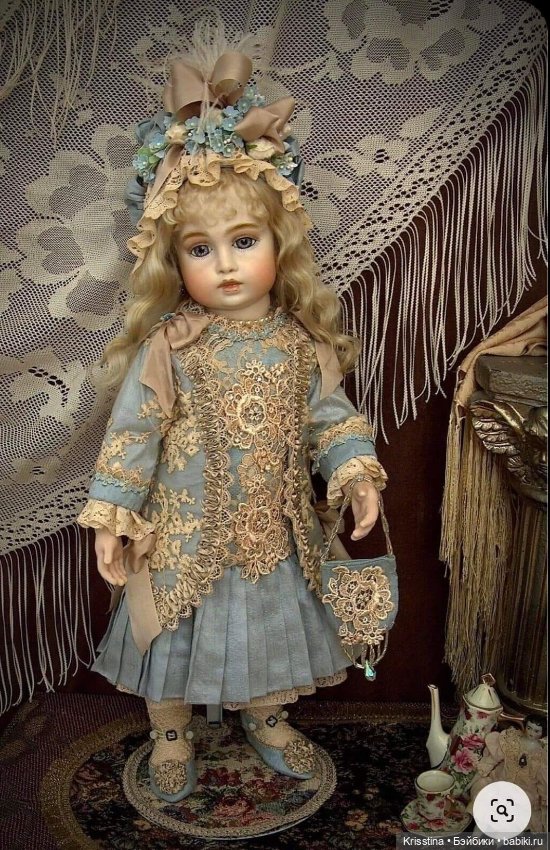 Наряды для антикварных кукол