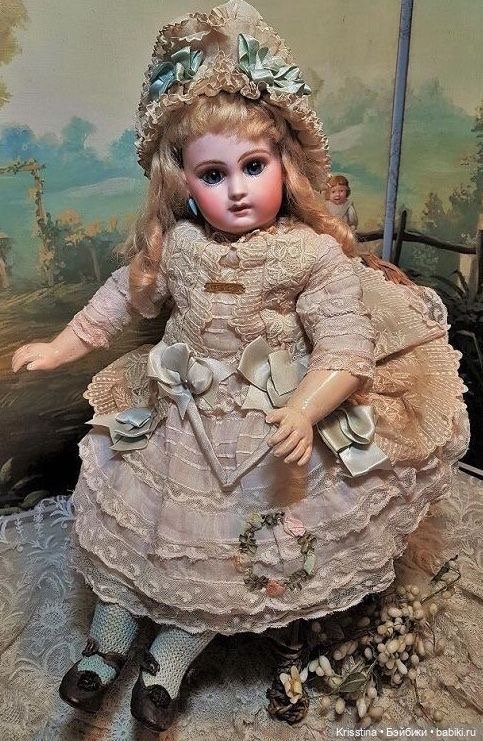 Наряды для антикварных кукол, часть вторая